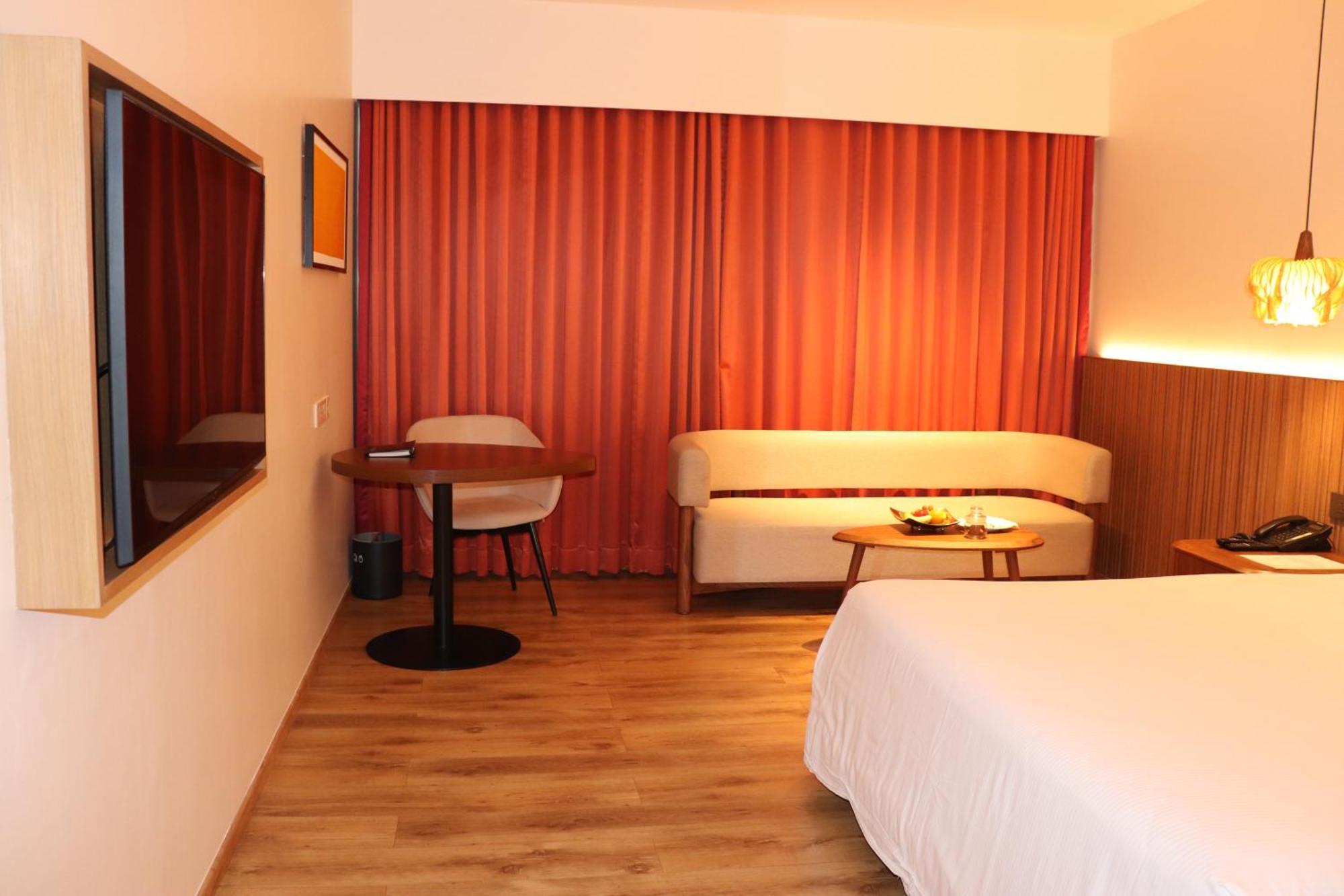 Marigold Hotel Hyderabad Exterior foto